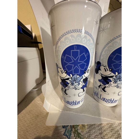 Disney Stoneware Tumblers 14 Oz With Mickey & Minnie Winter Design Blue & White - Picture 10 of 10